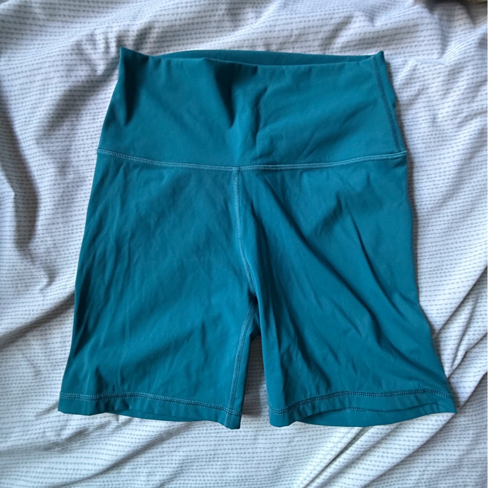 CRZ YOGA Women's Athletic Shorts in Teal